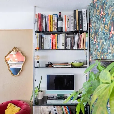 La Casa Owens - Spacious Flat With Balcony
