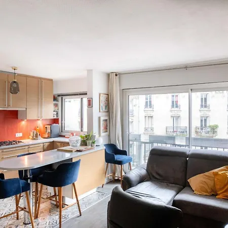 La Casa Owens - Spacious Flat With Balcony